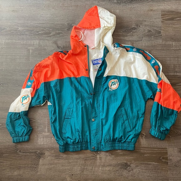 Vintage Jacket - Picture 2 of 10